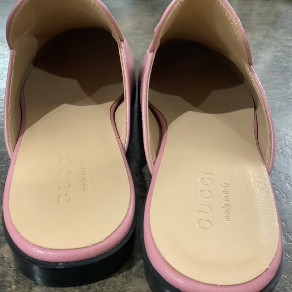 New condition Pink Slip ons 8.5/9 - Picture 11 of 13